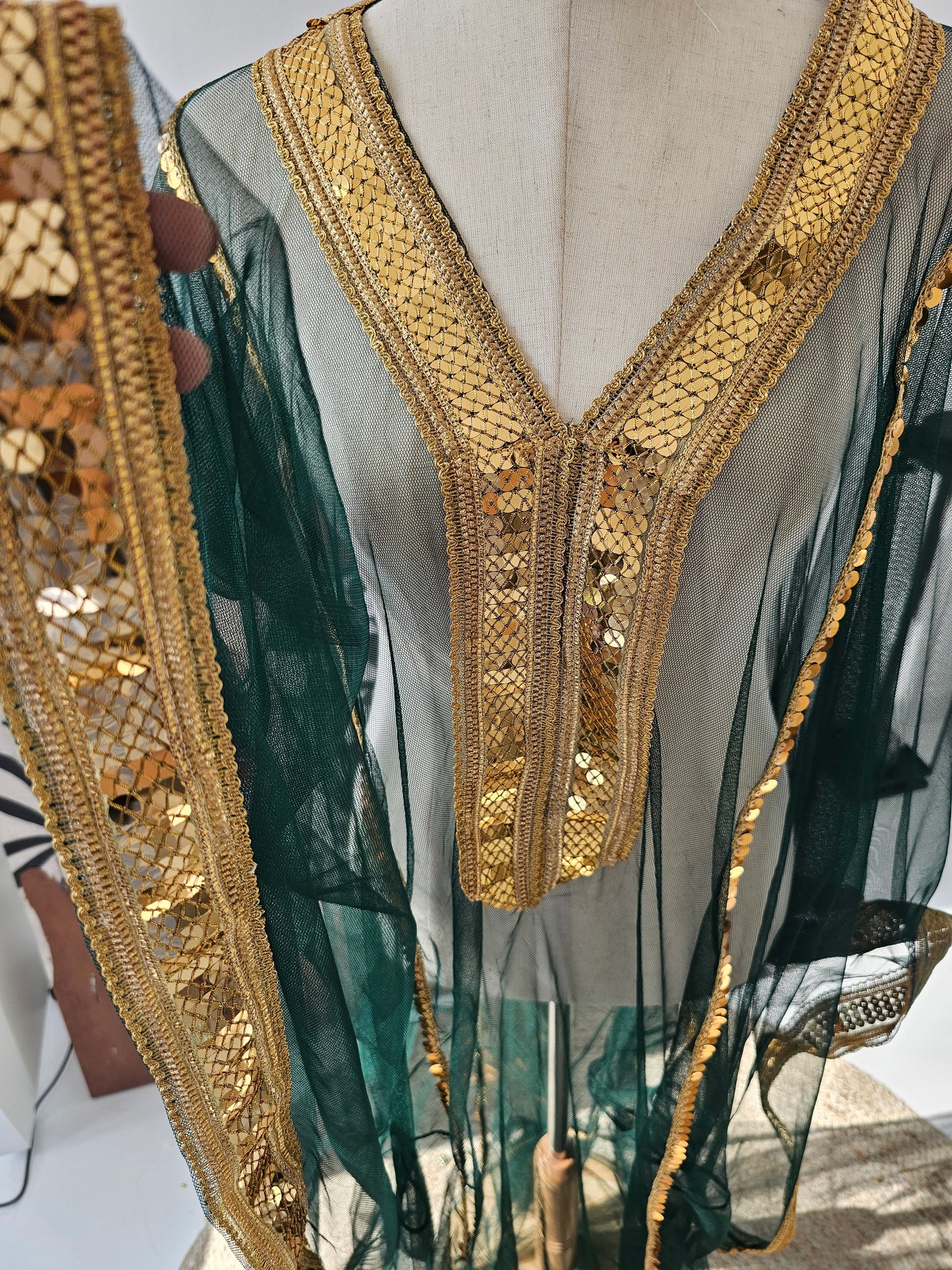 ثوب زري مميز