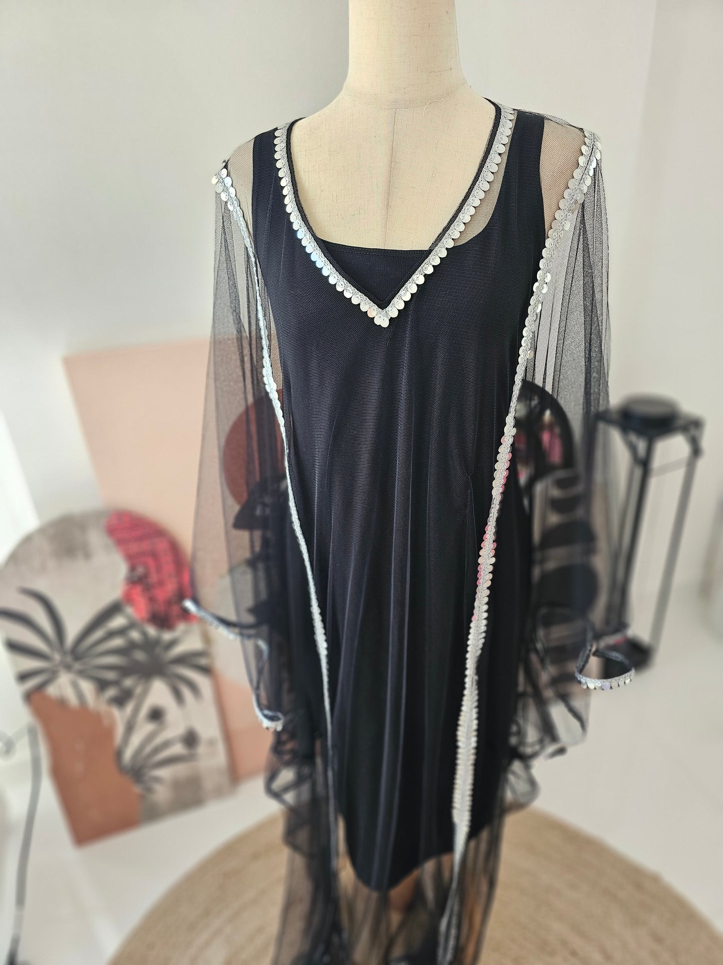 ثوب بالليرات الفضية (صفين)