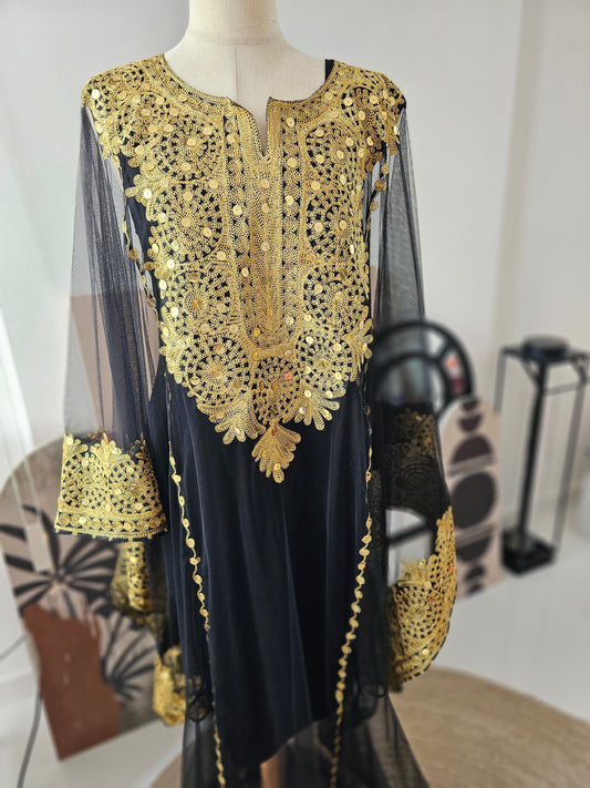 ثوب فخم للمناسبات